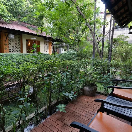 Home Indochine Boutique